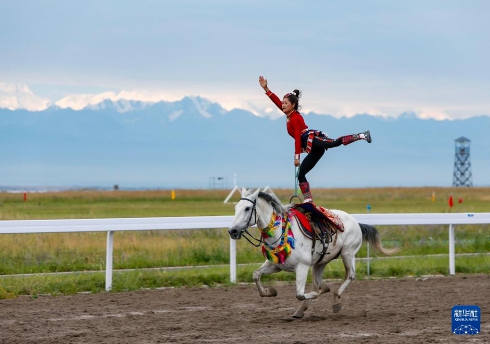 擺脫外界的 擺脫外界的